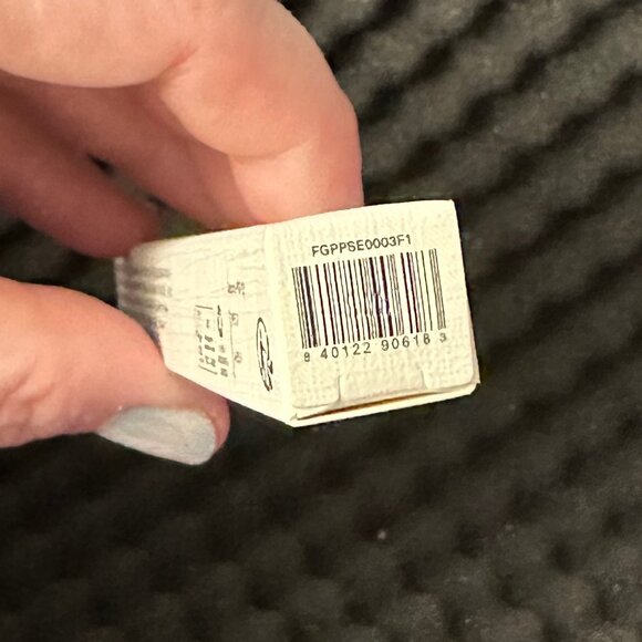 Rare Beauty Perfect Strokes Longwear & Waterproof Gel Eyeliner - Picture 9 of 11